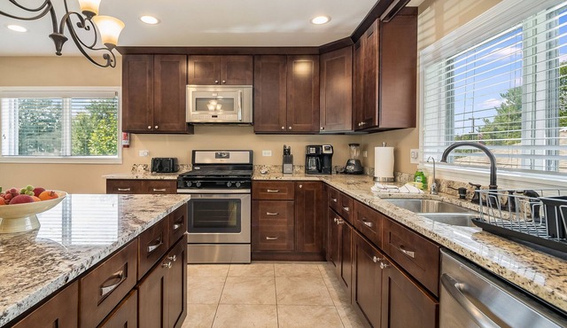 Lombard Rental
