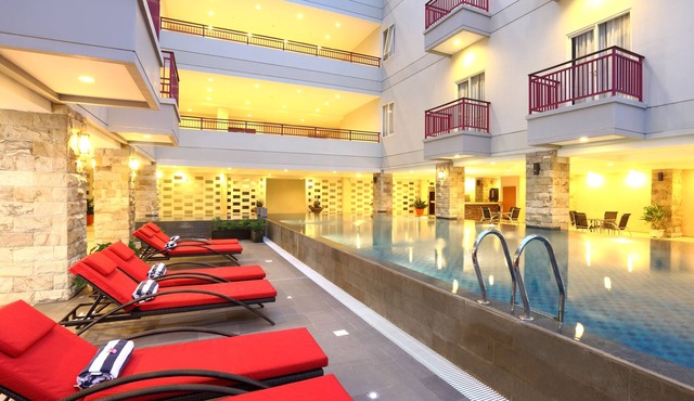 Lombok Plaza Hotel & Convention