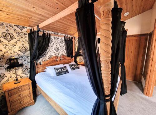 Lomond 2 with Private Hot Tub - Fife - Loch Leven - Lomond Hills