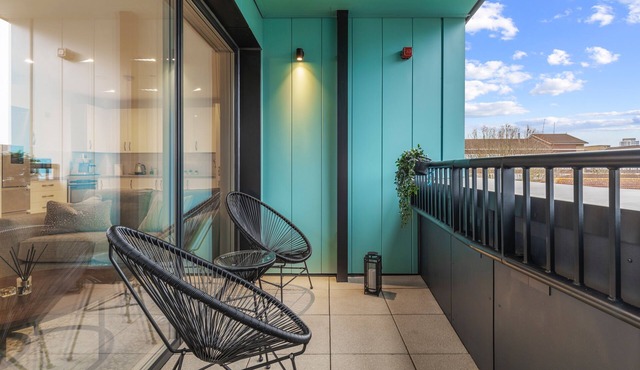 London - 1 Bed Apartment - Sleeps 2 - Long Stays