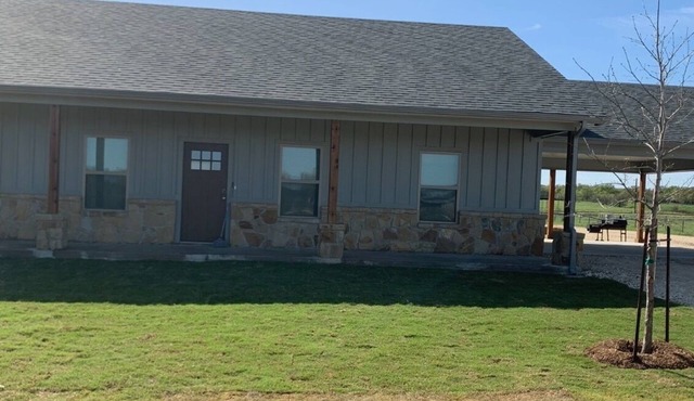 Lone Oak Place with Horse Stalls