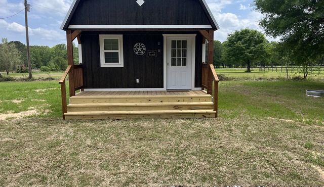Lone Star Cabin