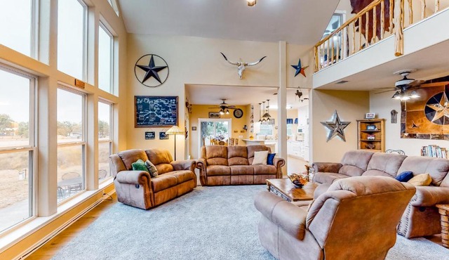 Lone Star Oasis