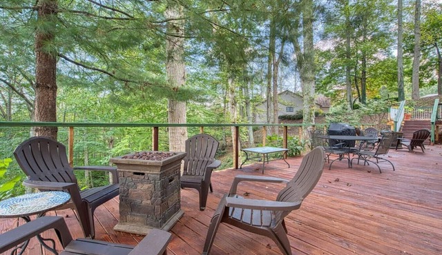 Lone Star Retreat # 3 -10 min to Waynesville & BR Pkwy-25 min to Biltmore Estate