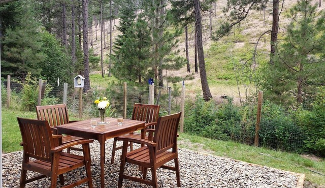 Lone Wolf Lodge - in Wallowa-Whitman Nat`l Forest