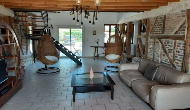 Longère 15 Places Avec Piscine et Jacuzzi