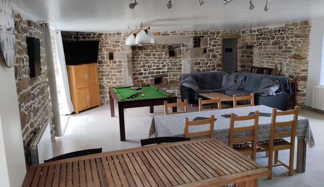 Longère en impasse jardin clos Billard 13 minutes des plages