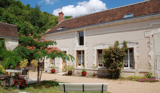 Longère jardin - Vallée du Loir - Autonomous arrival