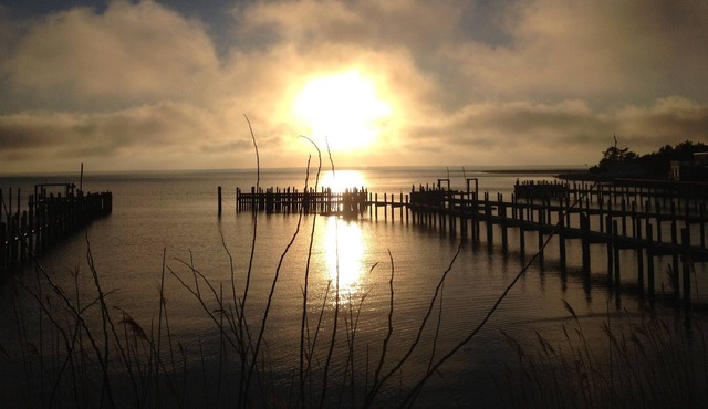 Long Beach Island, Loveladies, Bayfront, 5-Bedrooms With A Private 240-Foot Dock