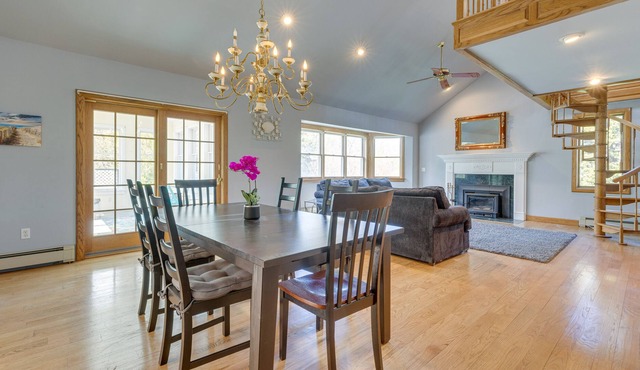 Long Island Vacation Rental w/ Pool Near Beach