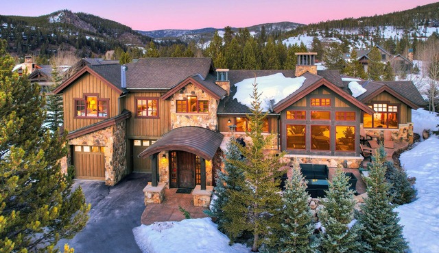 Long Ridge Lodge | Heavenly Views and Private Spa, Quiet Neighborhood.