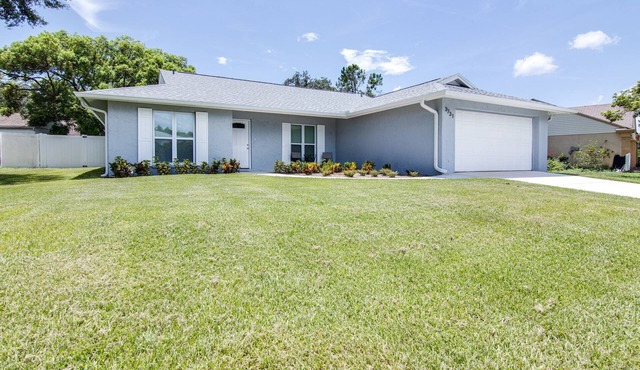 Long Stays Welcome! Spacious 3BR Home w/Sunroom |Fenced Yard & Pet-Friendly |Comfort Near Tampa!