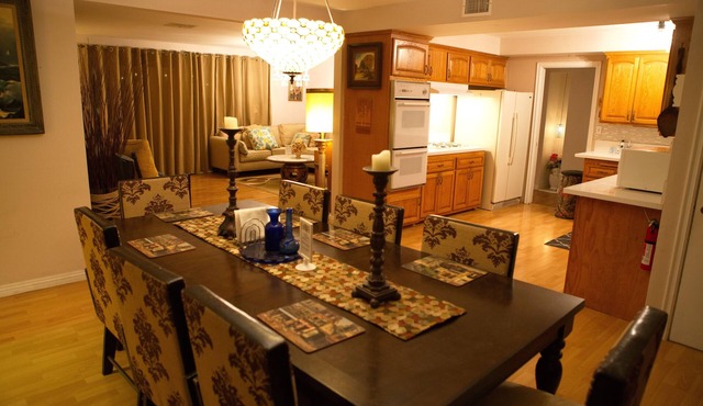 Long Term Rental House: 5 Minutes to Disneyland/Convention Center