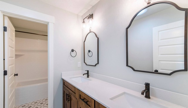 Long Term Rental in Horse Country