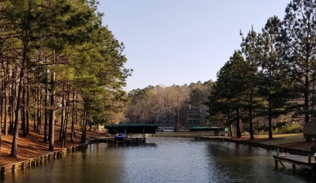 Long-term rental only min stay of 30 days or short-term from April 1-15 Masters