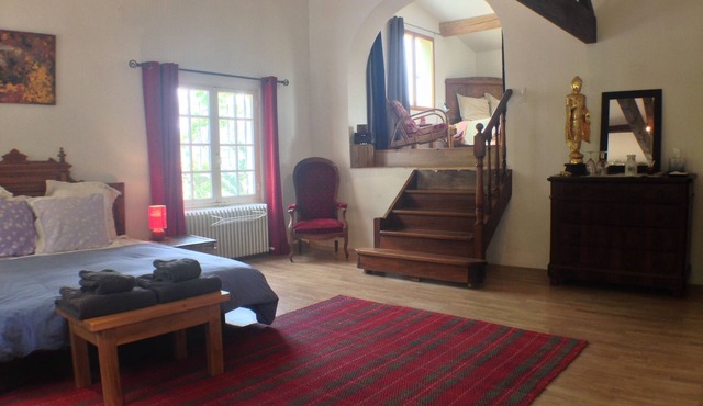 Long-term Vacation Home on Private Estate in the Heart of Provence