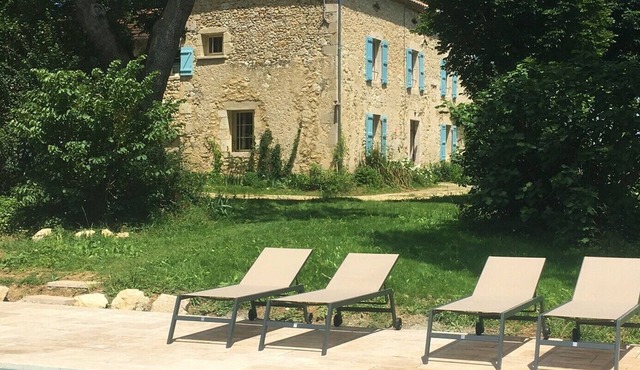 Long weekends and long weekends in May, rental of whole house or bed and breakfast