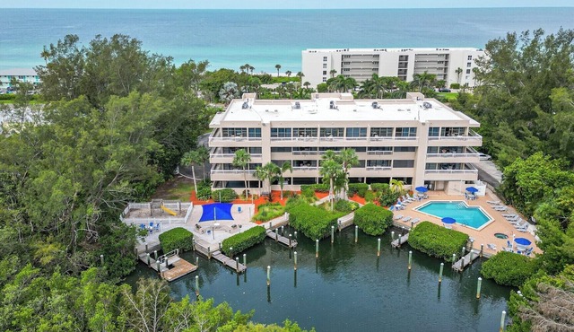 Longboat Bay Club by Coolvacay