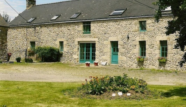 LONGERE BRETAGNE SUD 8 KM DES PLAGES