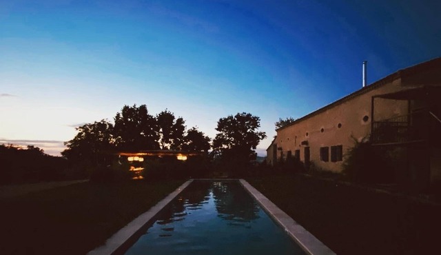 Longere de 550 m2 sur 6 Hectares Pour 18 Personnes Proche de Lectoure