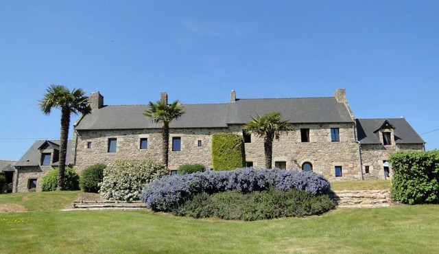 LONGERE XVIII CENTURY