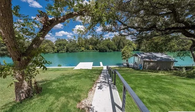 Longhorn River Ranch