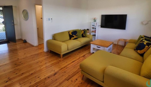 Longshore Drift - metres to Blacksmiths Beach