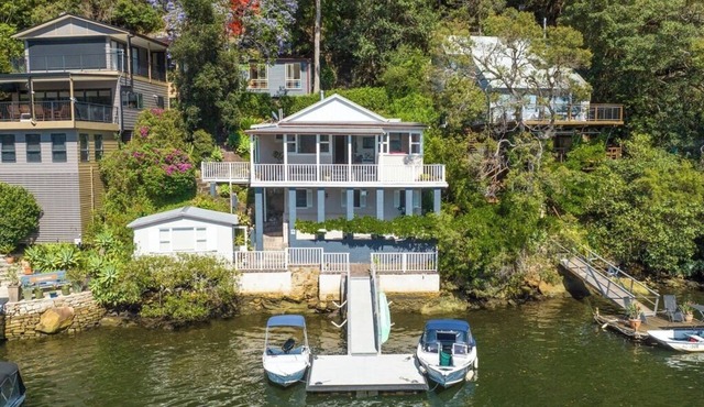 Longview Waterfront House at Berowra Waters