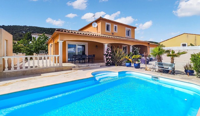 Look forward to this family-friendly vacation home with swimming pool.