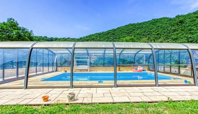 Look forward to your extended family vacation far away from the hustle and bustle of big cities or c