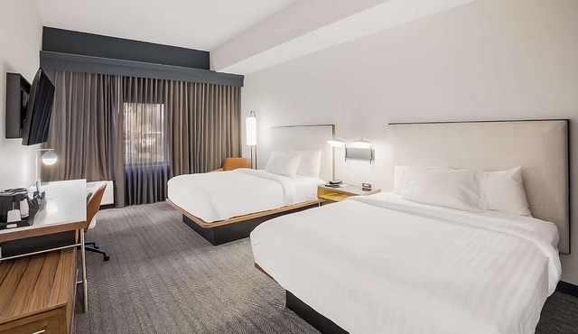 Look No Further! 3 Pet-friendly Units Close to Mystery Castle, Outdoor Pool!