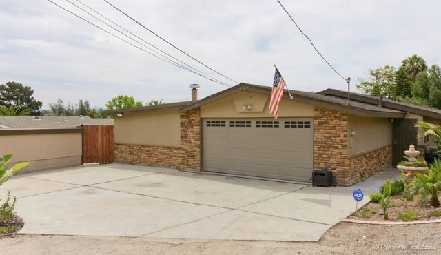 Look No Further~ You Have Found Your Family Friendly Home Away From Home!