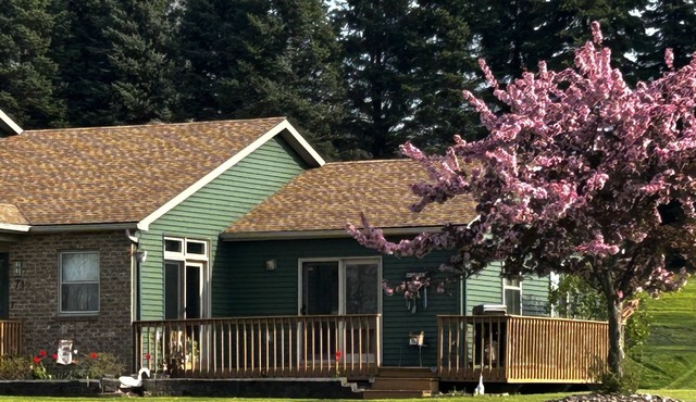 looking for a beautiful place to stay. So close to everything yet so private