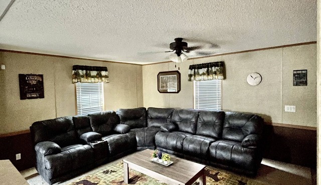 Looking for a getaway? This property is perfect for your vacation!