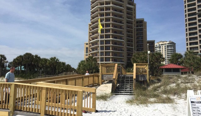 Looking for Pascal Harbor? Westwinds 4701, Bed & Beachfront, rented by Belinda?