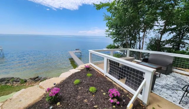 Looking for the perfect Wisconsin lake house for your family fun?