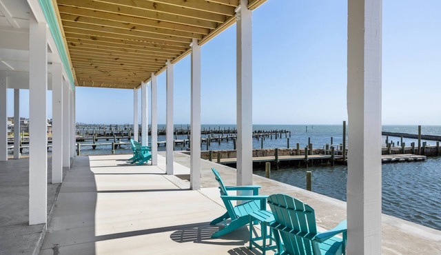 Lookout Harbor in Harkers Island, NC