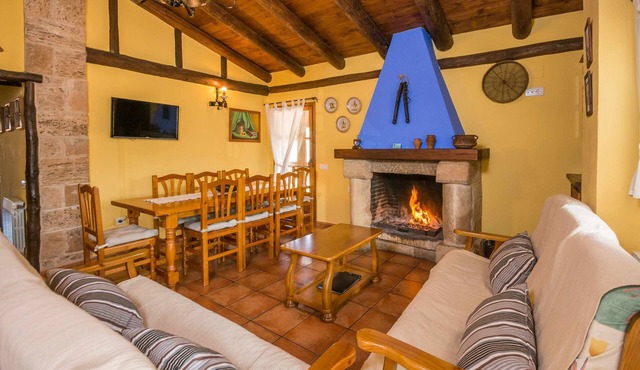 LOOKOUT HOUSE II. Duplex with fireplace and terrace