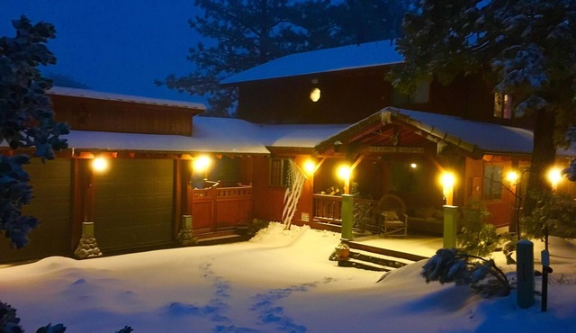 Lookout Lodge: Mountain Moments to Remember