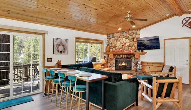 Lookout Lodge #2128