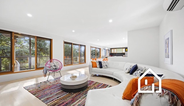 Lookout & Sea - Beachfront Bliss in McCrae