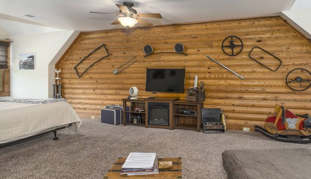 Lookout Suite - Mountain View