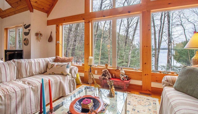 Loon Bay Serenity - Four Bedroom Cottage, Sleeps 8