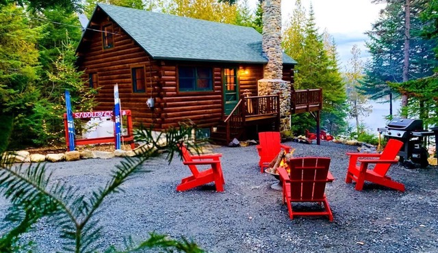 Loon Lake Cabin - lots of privacy at this waterfront Loon Lake property