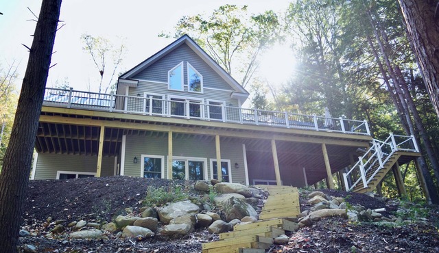 Loon Lodge on Locke Pond: Relax, Recharge and Explore