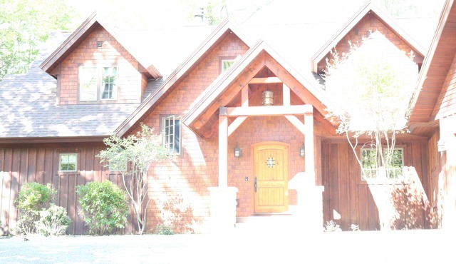 Loon Mountain, 6 bedrooms, 4.5 baths, 4,100 sq feet, sleeps 12