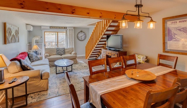 Loon Mountain Condo- Walk to Main Street!