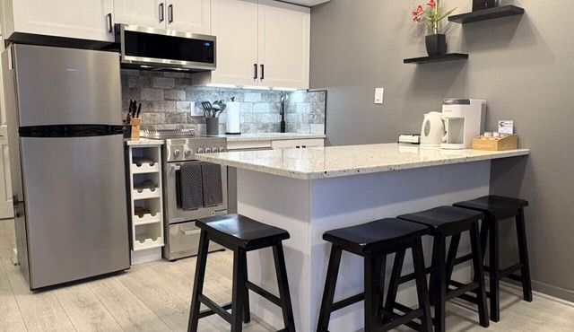Loon Resort Condo: Shuttle, Pool and Views