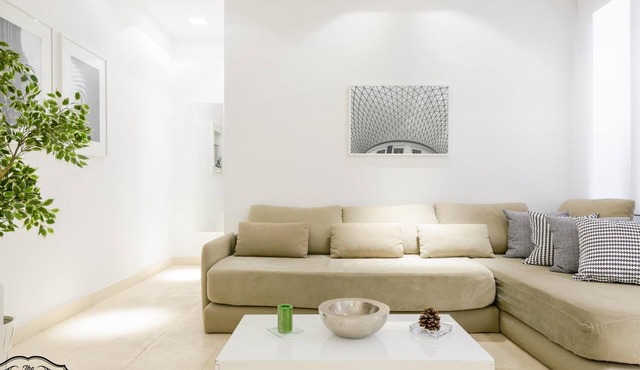 Lope de Vega – 1-Bedroom Apartment