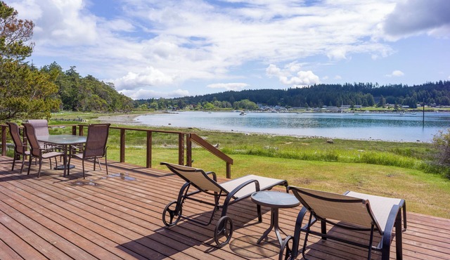 Lopez Island, Fisherman Bay Retreat #322